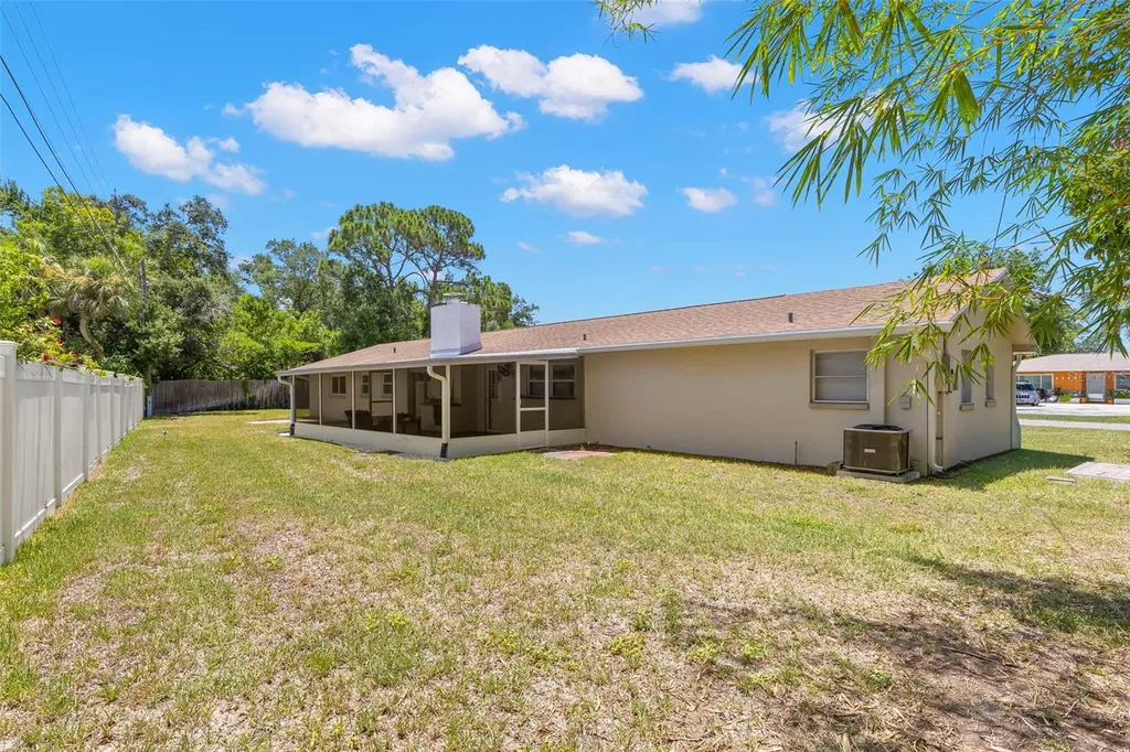 2391 66th Terrace S St Petersburg FL 33712