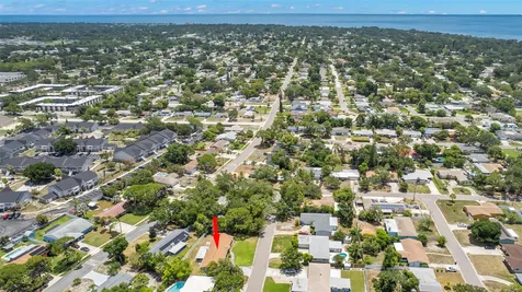 2391 66th Terrace S St Petersburg FL 33712