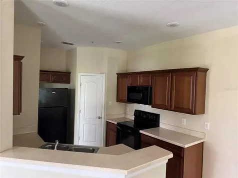 2020 San Jacinto Circle Sanford FL 32771