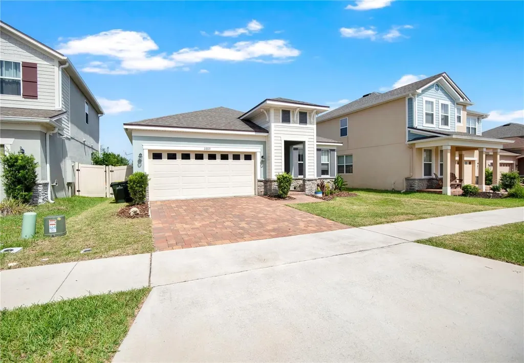 2203 Garden Belle Drive Clermont FL 34711