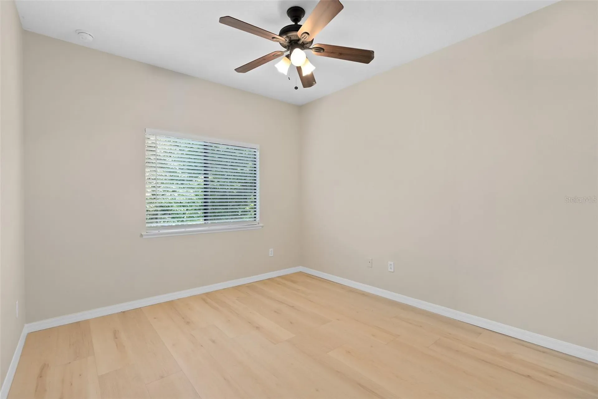 6058 Tivoli Gardens Boulevard Orlando FL 32829