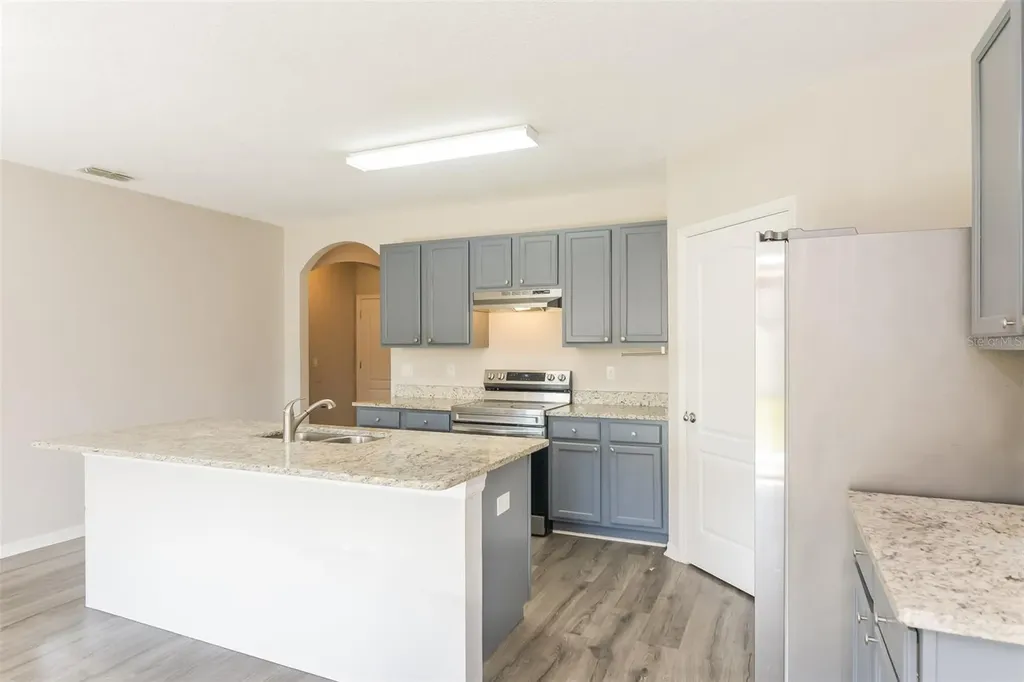 2301 Sequoia Way Davenport FL 33896