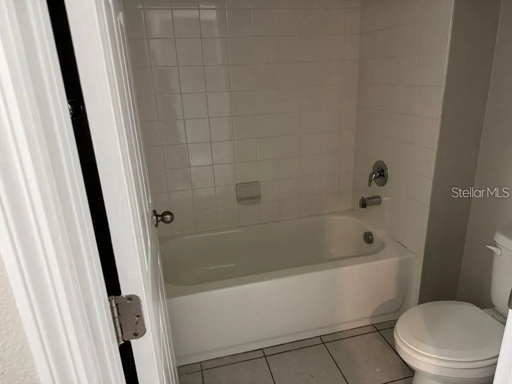 3345 Curlew Avenue Leesburg FL 34748