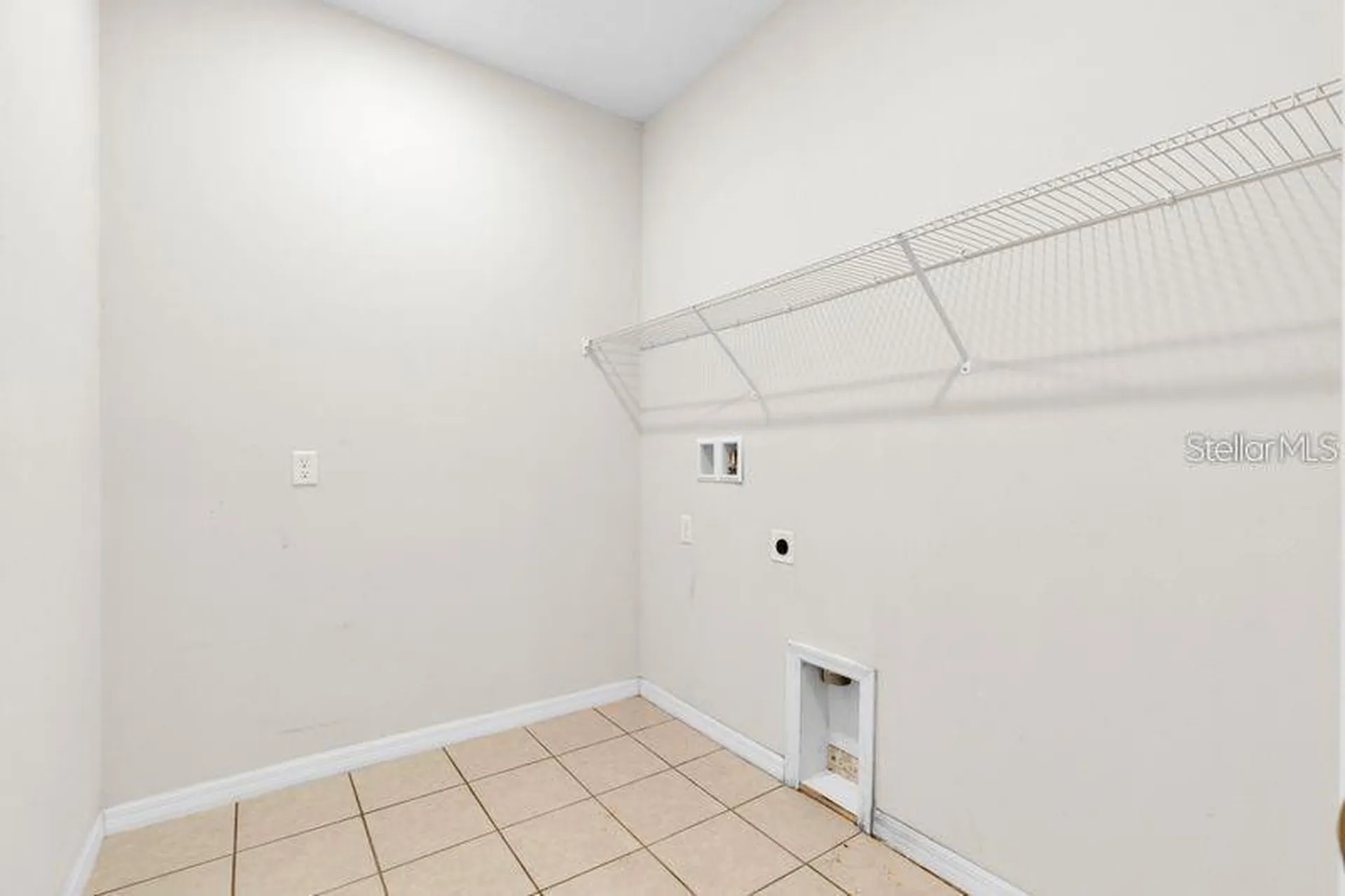 3345 Curlew Avenue Leesburg FL 34748