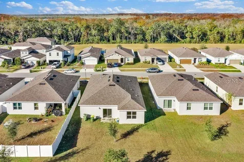 3345 Curlew Avenue Leesburg FL 34748