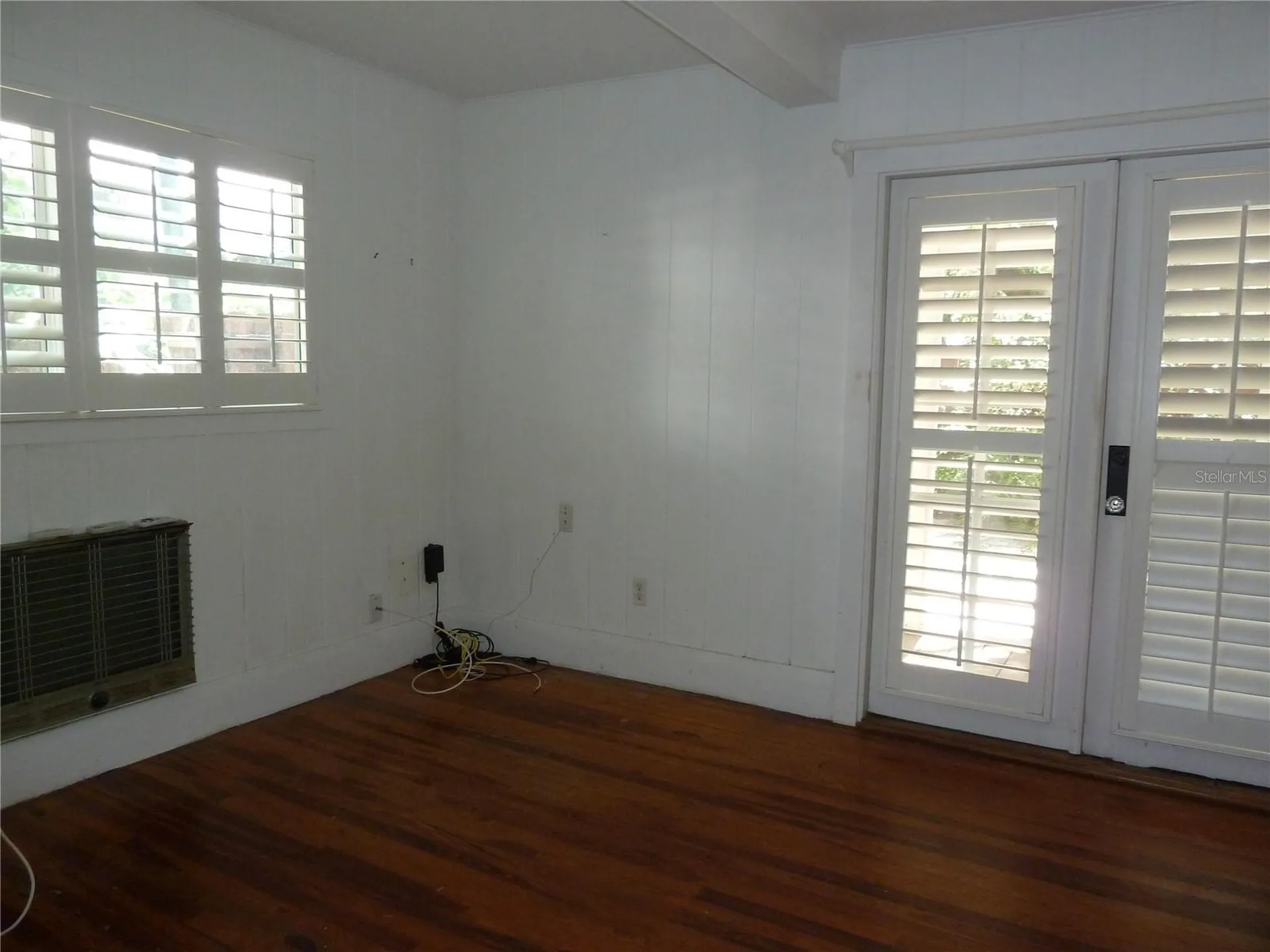 3302 W Villa Rosa Street Tampa FL 33611