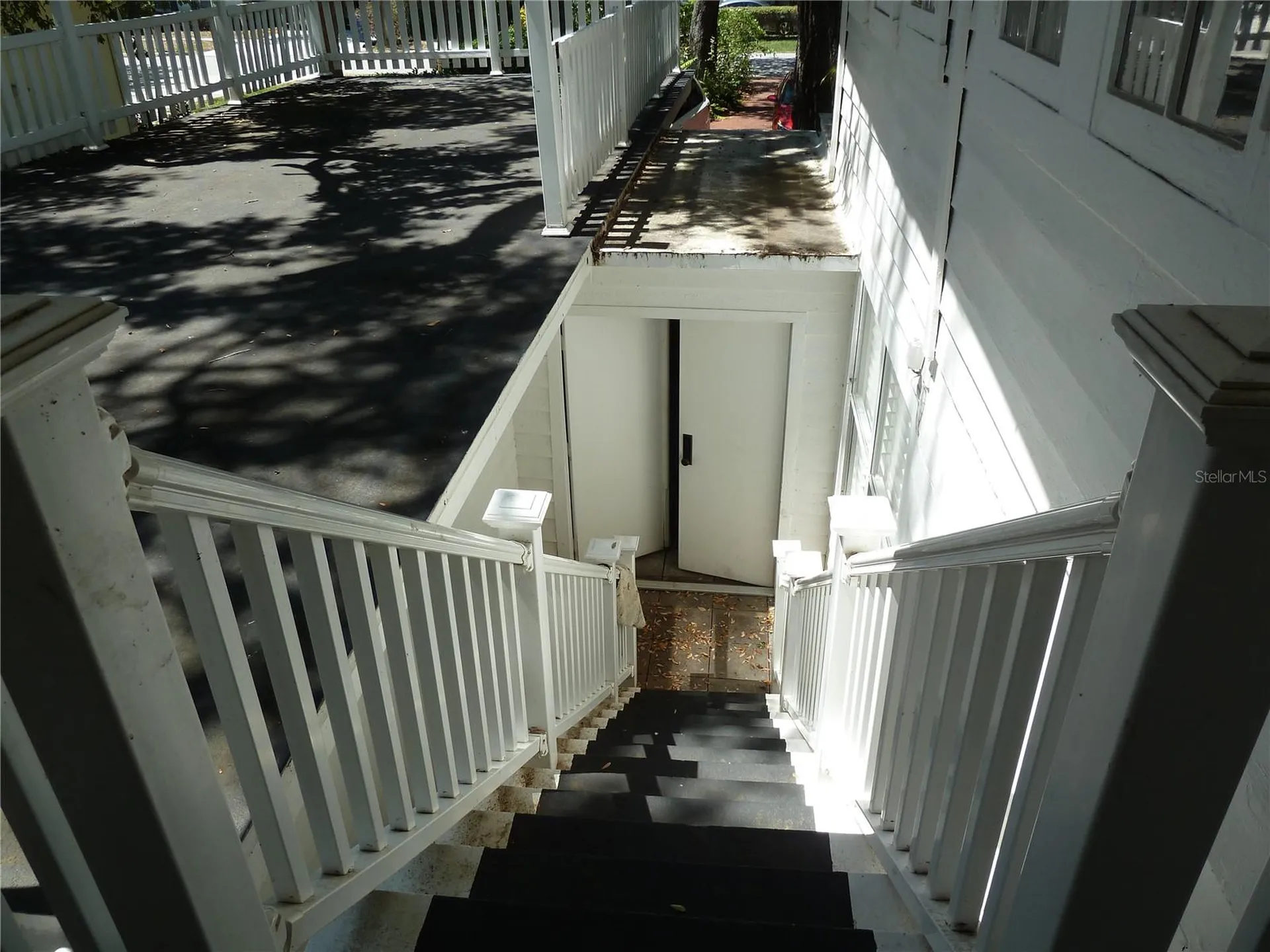 3302 W Villa Rosa Street Tampa FL 33611