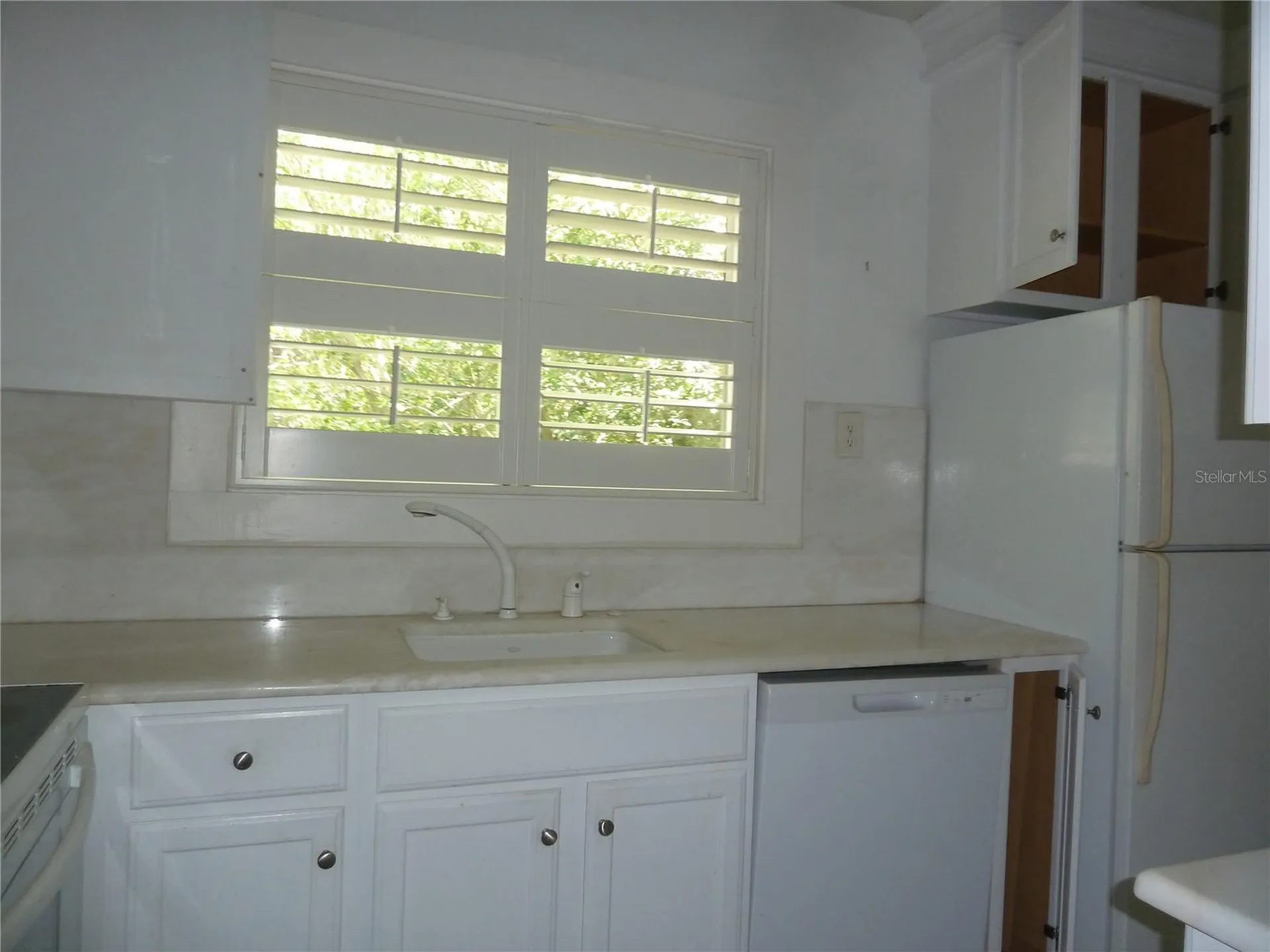 3302 W Villa Rosa Street Tampa FL 33611