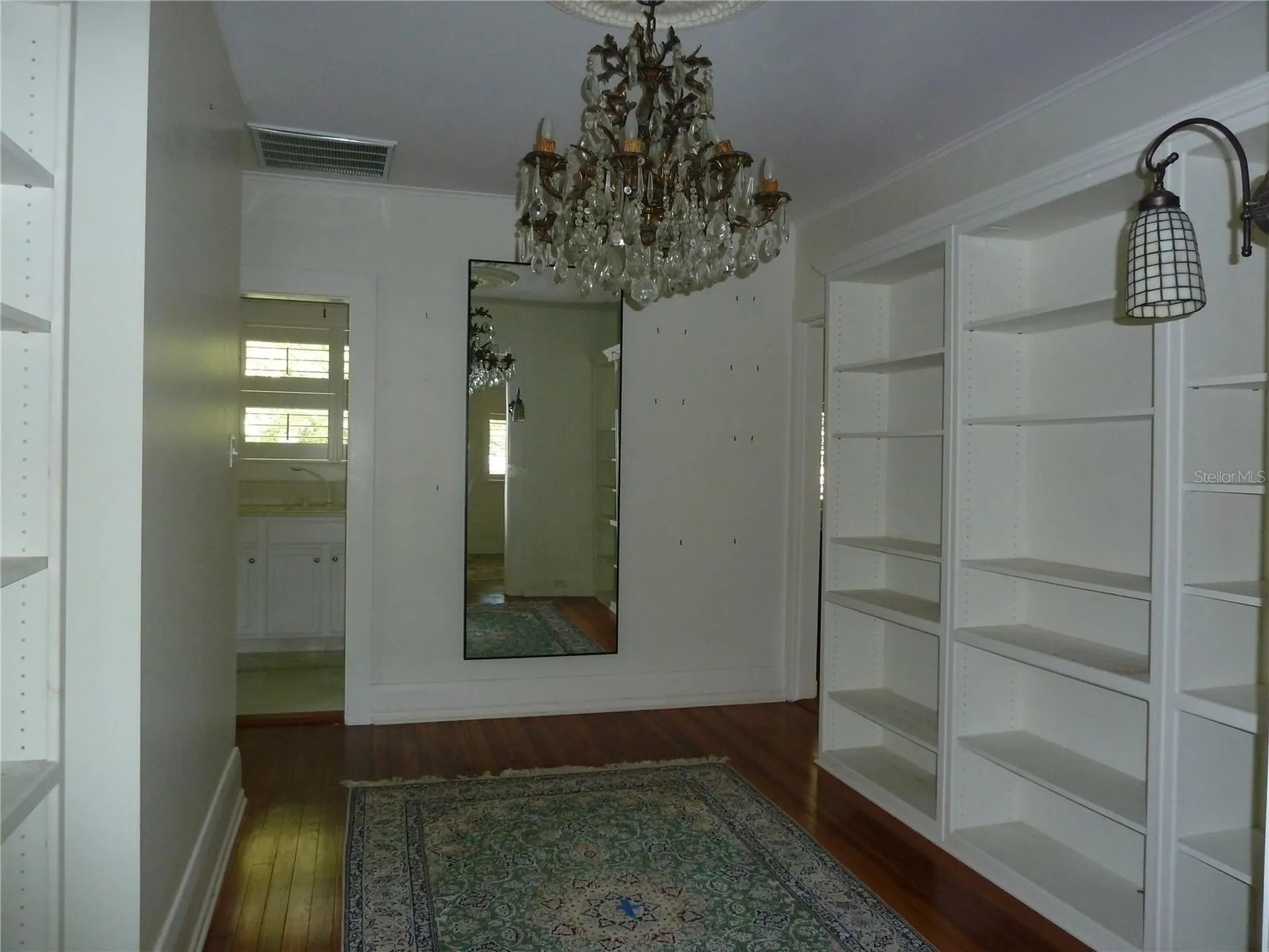 3302 W Villa Rosa Street Tampa FL 33611