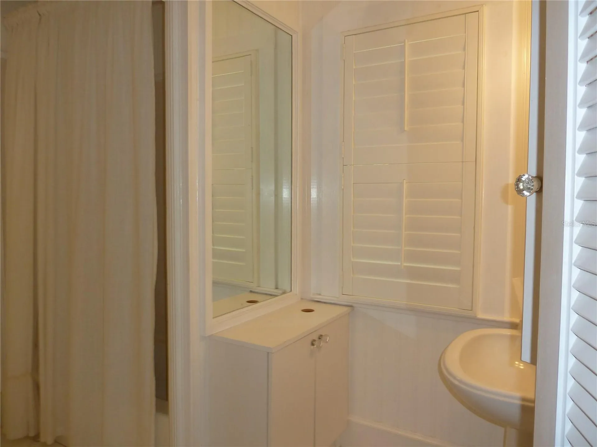 3302 W Villa Rosa Street Tampa FL 33611