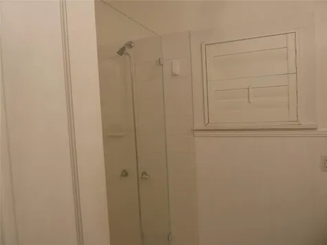 3302 W Villa Rosa Street Tampa FL 33611