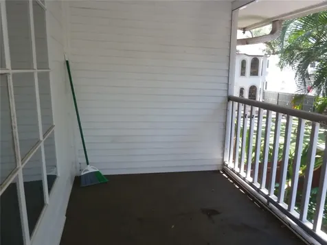 3302 W Villa Rosa Street Tampa FL 33611