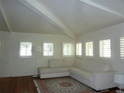 3302 W Villa Rosa Street Tampa FL 33611