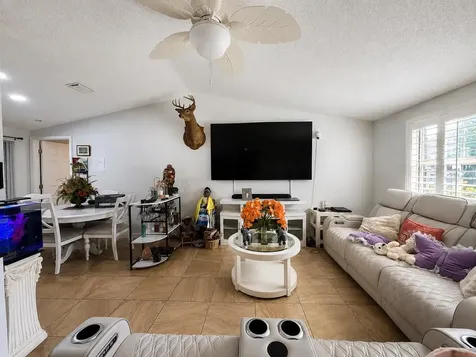 1341 Foxwood Drive Lutz FL 33549