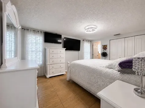 1341 Foxwood Drive Lutz FL 33549