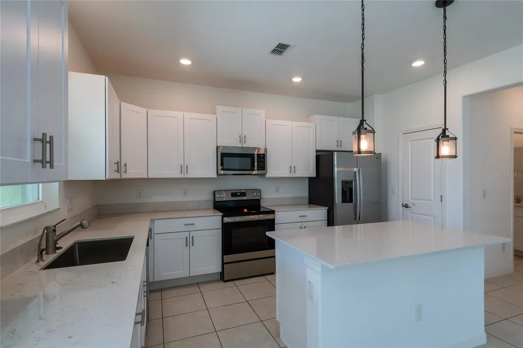 6262 Shiner Street Land O Lakes FL 34638