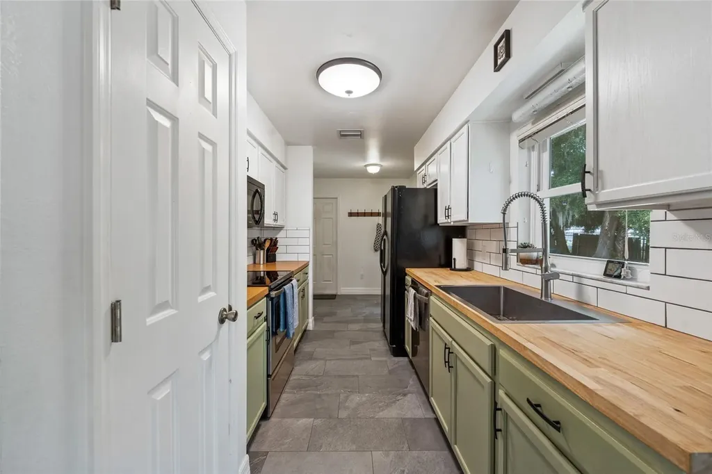 513 Dorothy Circle Eustis FL 32726