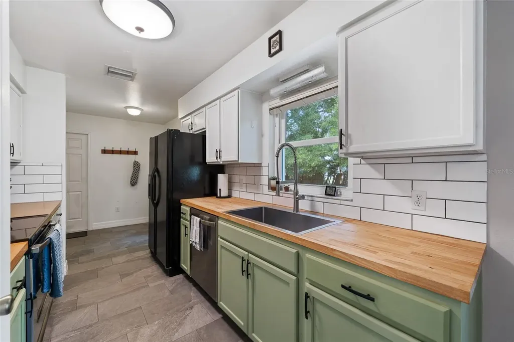 513 Dorothy Circle Eustis FL 32726