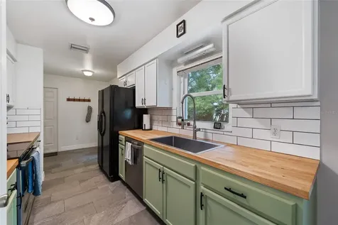 513 Dorothy Circle Eustis FL 32726