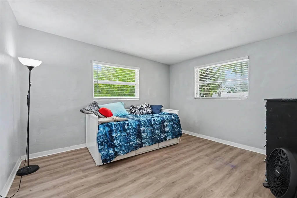 2270 Nolan Drive Largo FL 33770