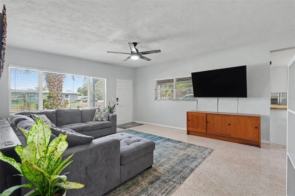 2270 Nolan Drive Largo FL 33770