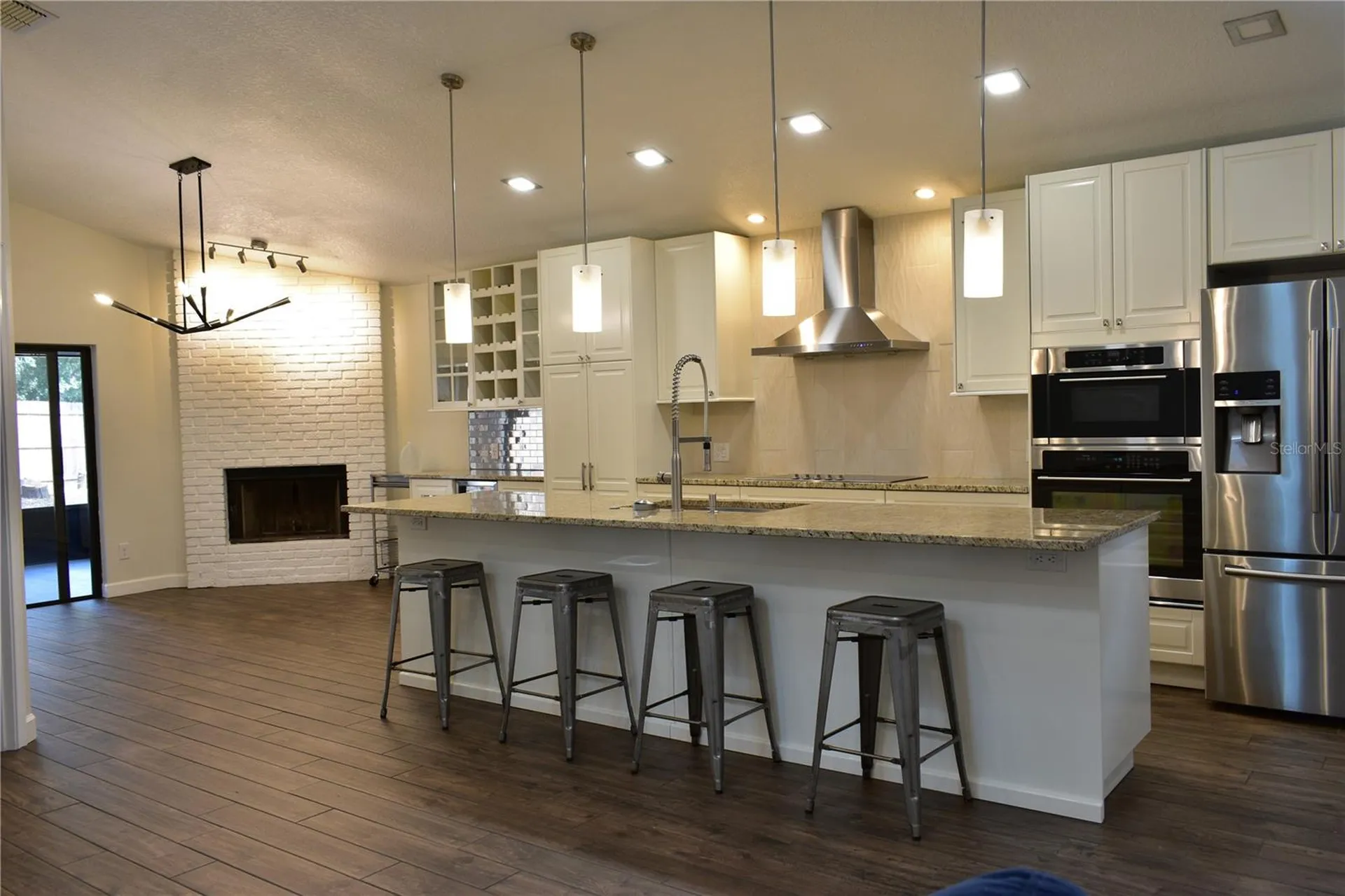 2063 Pernod Court Apopka FL 32703
