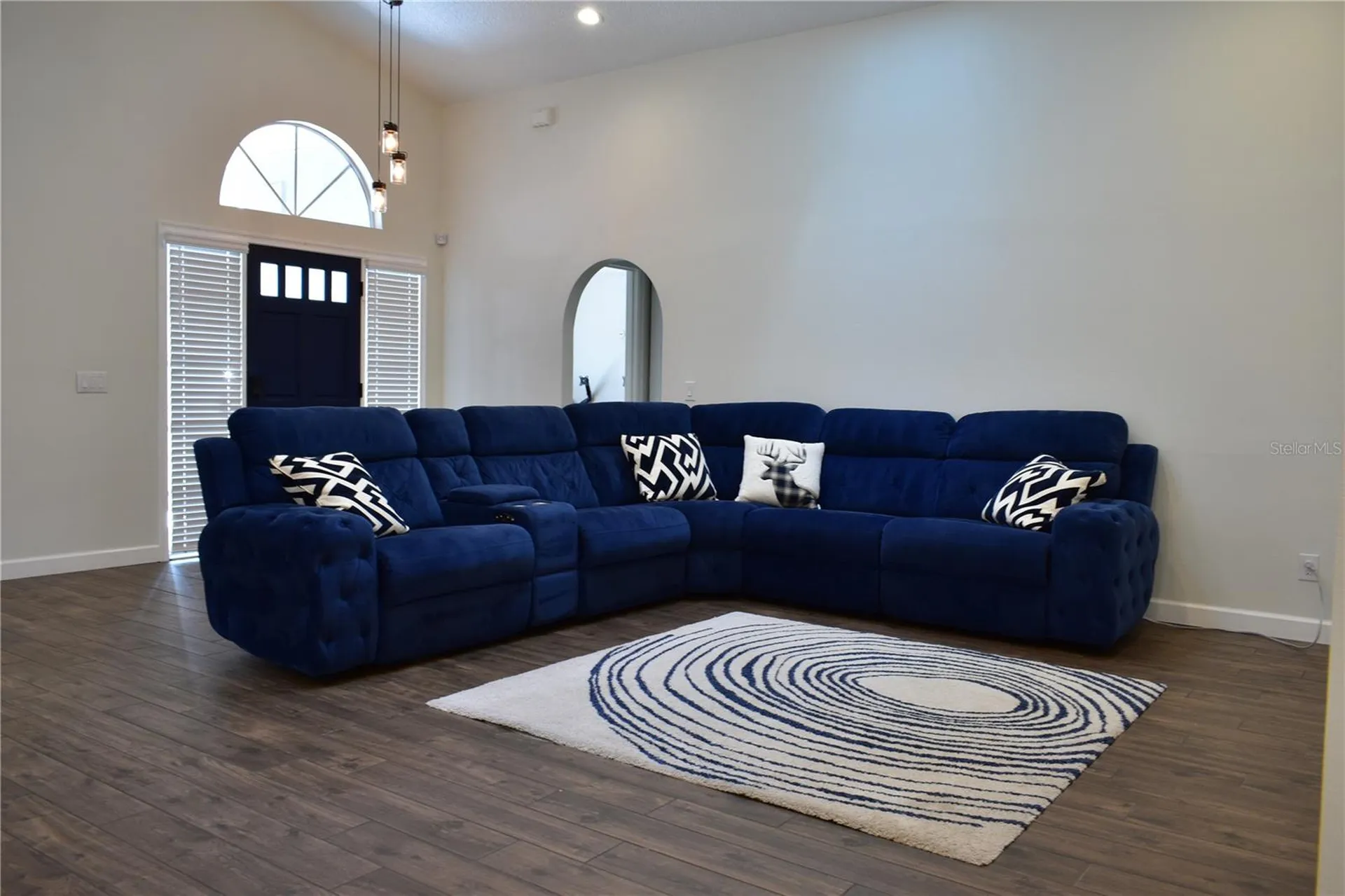 2063 Pernod Court Apopka FL 32703