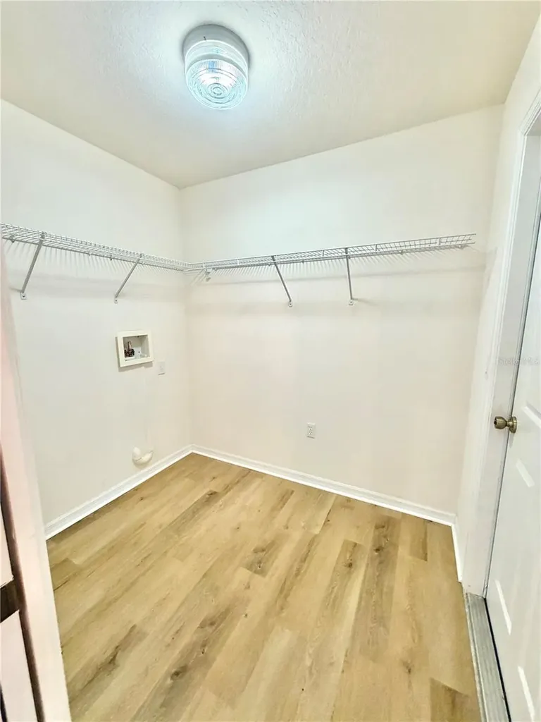 13 Fisher Trail Terrace Ocklawaha FL 32179