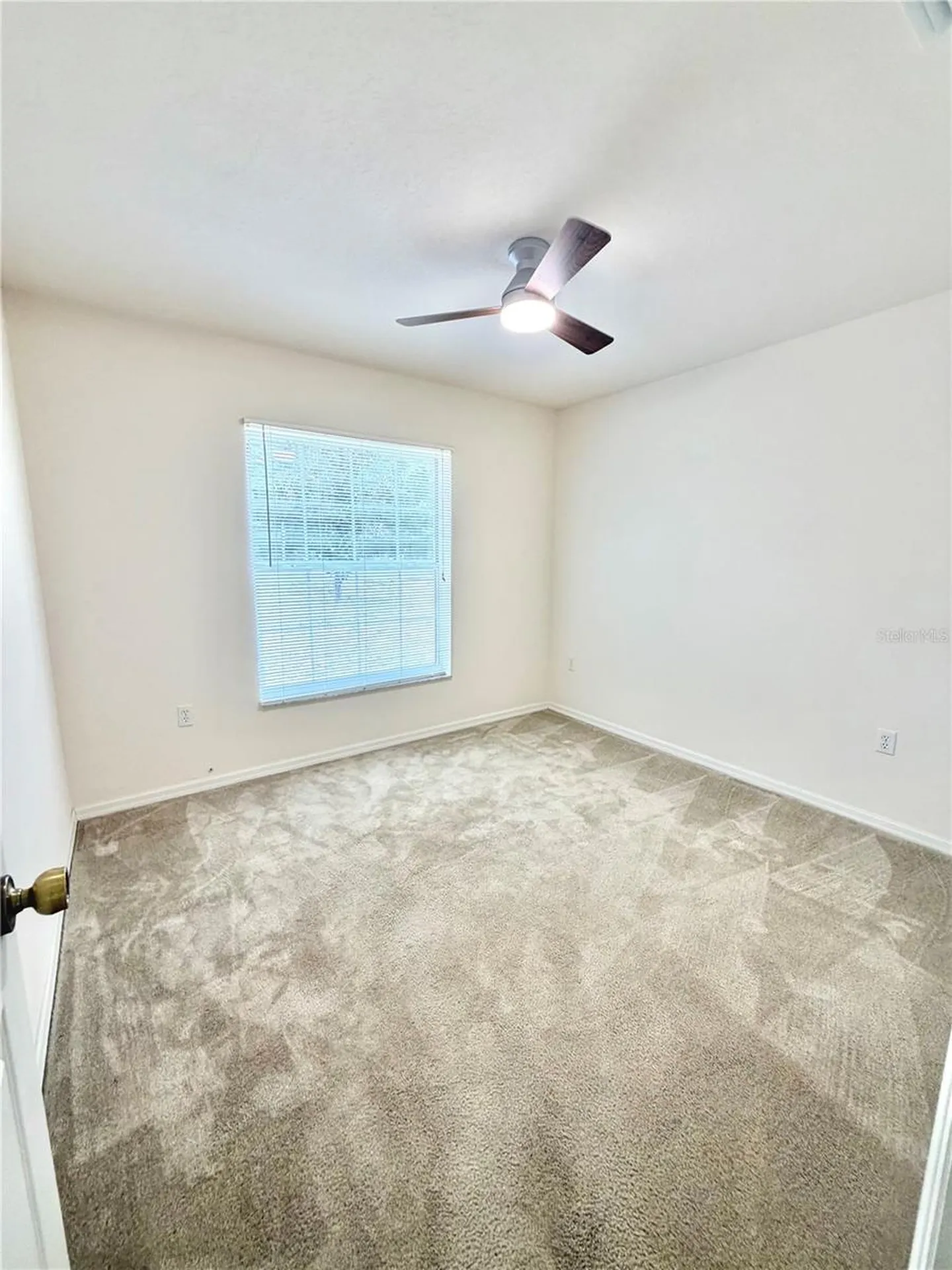 13 Fisher Trail Terrace Ocklawaha FL 32179