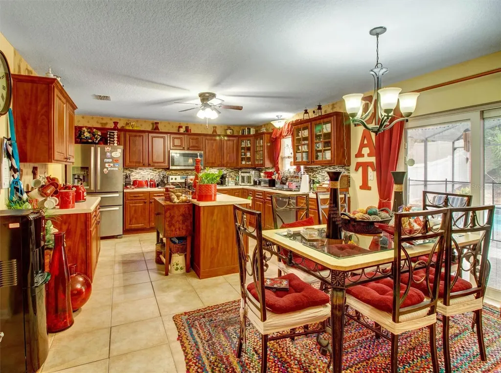 218 Tres Reyes Lane Groveland FL 34736