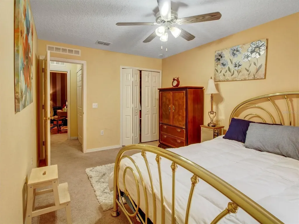 218 Tres Reyes Lane Groveland FL 34736