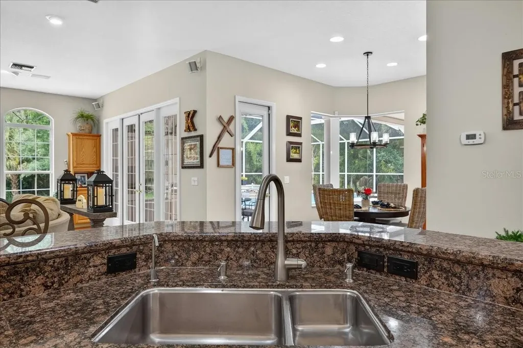 3874 Crescent Cove Place Tarpon Springs FL 34688