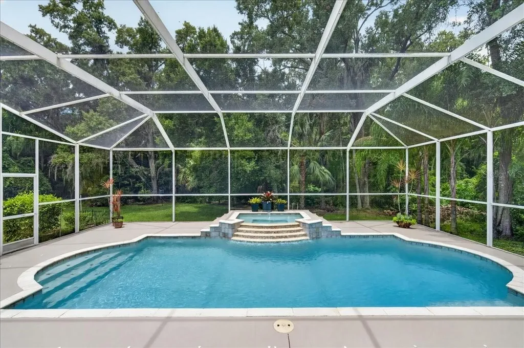 3874 Crescent Cove Place Tarpon Springs FL 34688