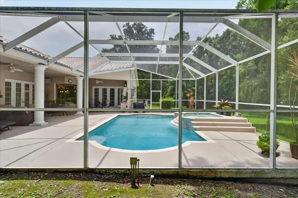 3874 Crescent Cove Place Tarpon Springs FL 34688