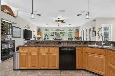 3874 Crescent Cove Place Tarpon Springs FL 34688