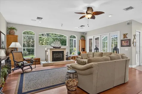3874 Crescent Cove Place Tarpon Springs FL 34688