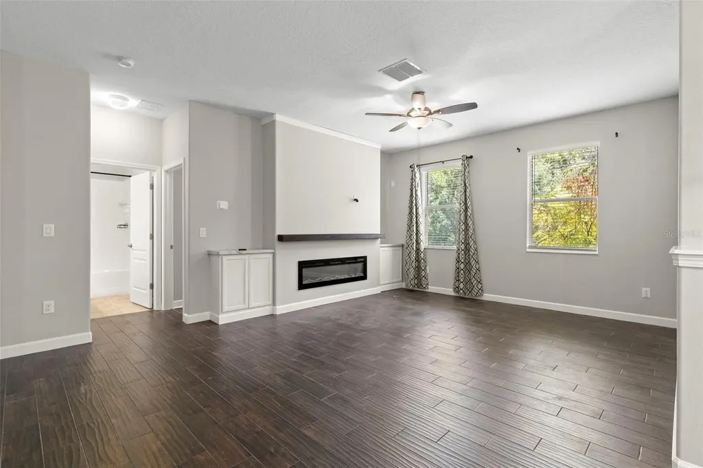 20405 Autumn Fern Avenue Tampa FL 33647