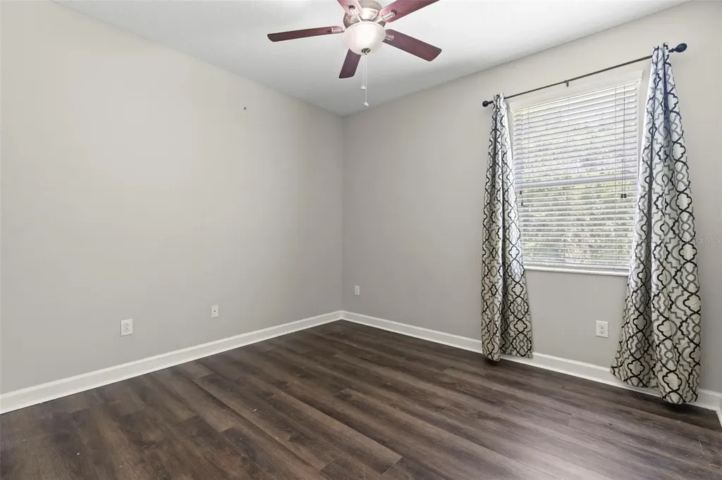 20405 Autumn Fern Avenue Tampa FL 33647