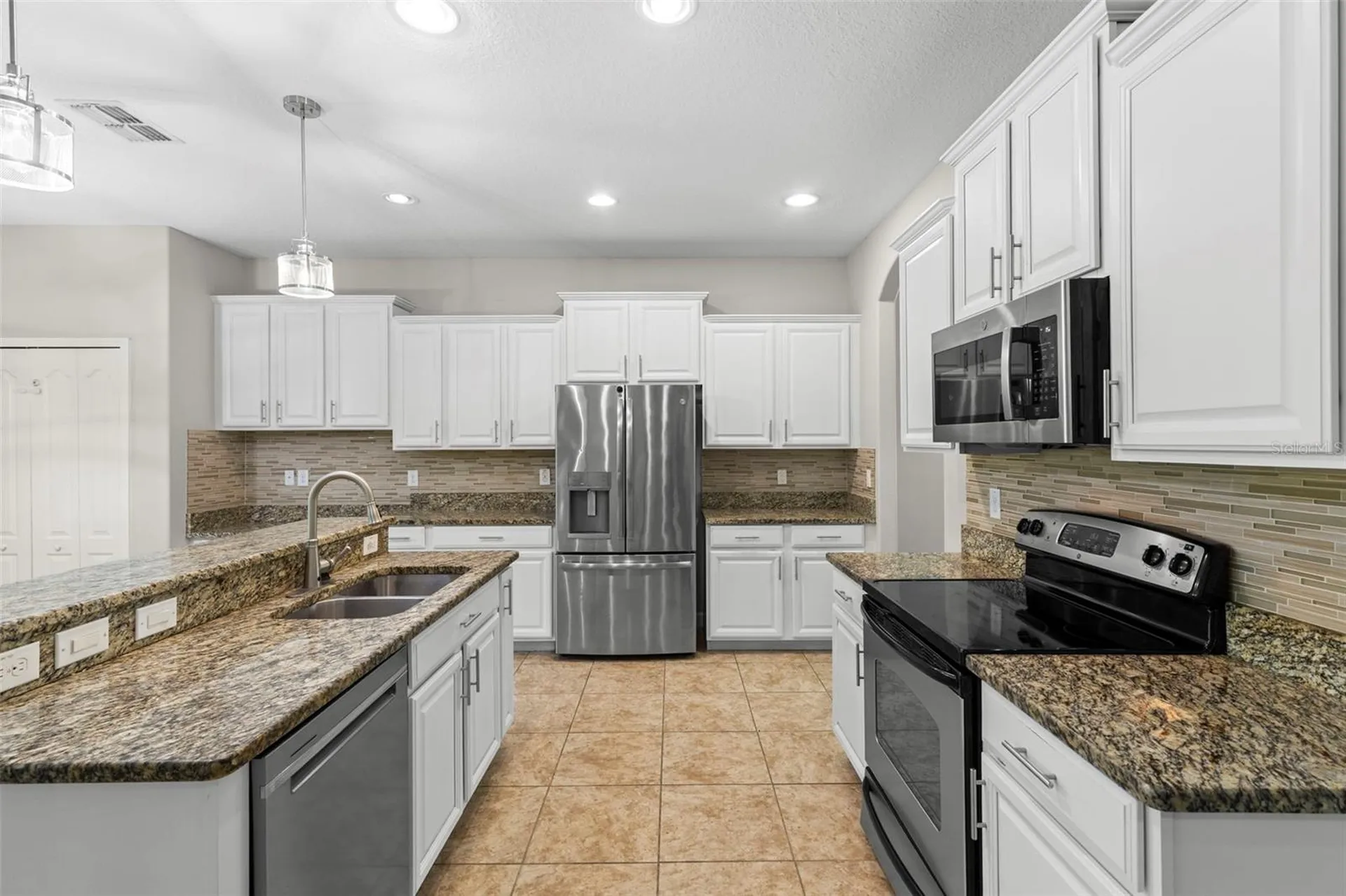 20405 Autumn Fern Avenue Tampa FL 33647