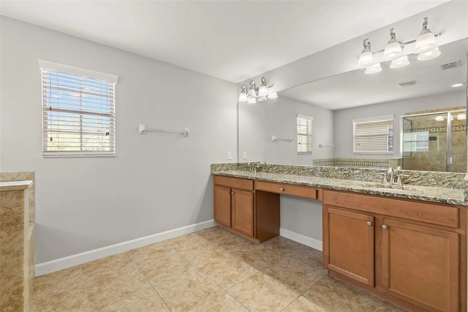 20405 Autumn Fern Avenue Tampa FL 33647