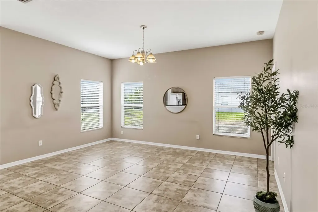 820 Parker Den Drive Ruskin FL 33570