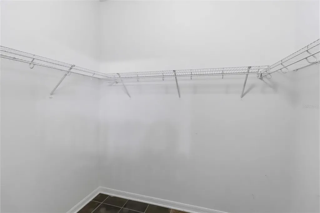 820 Parker Den Drive Ruskin FL 33570