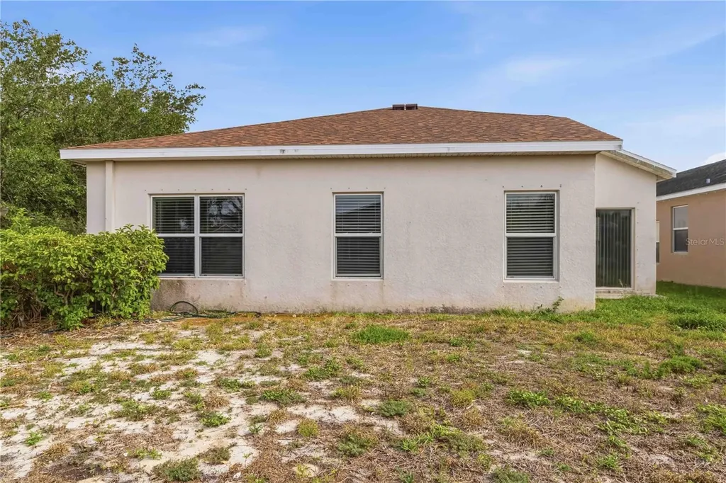 820 Parker Den Drive Ruskin FL 33570