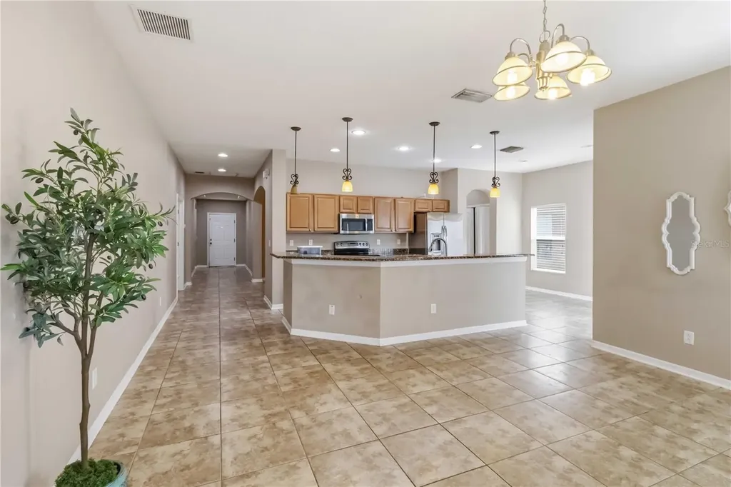 820 Parker Den Drive Ruskin FL 33570