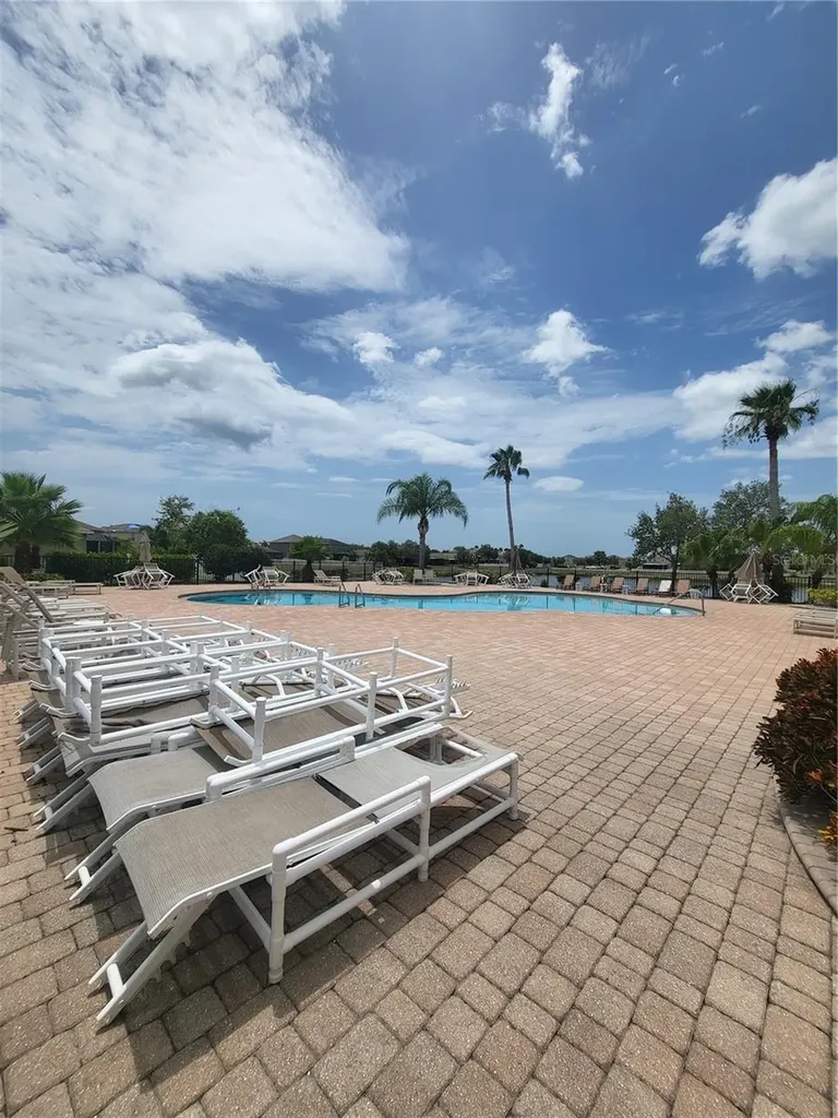 820 Parker Den Drive Ruskin FL 33570