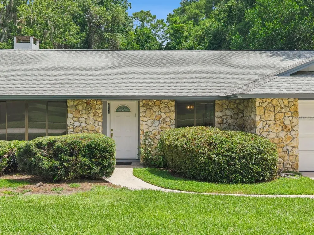 211 Hickory Drive Longwood FL 32779