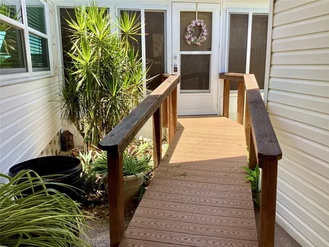 8451 Imperial Circle Palmetto FL 34221