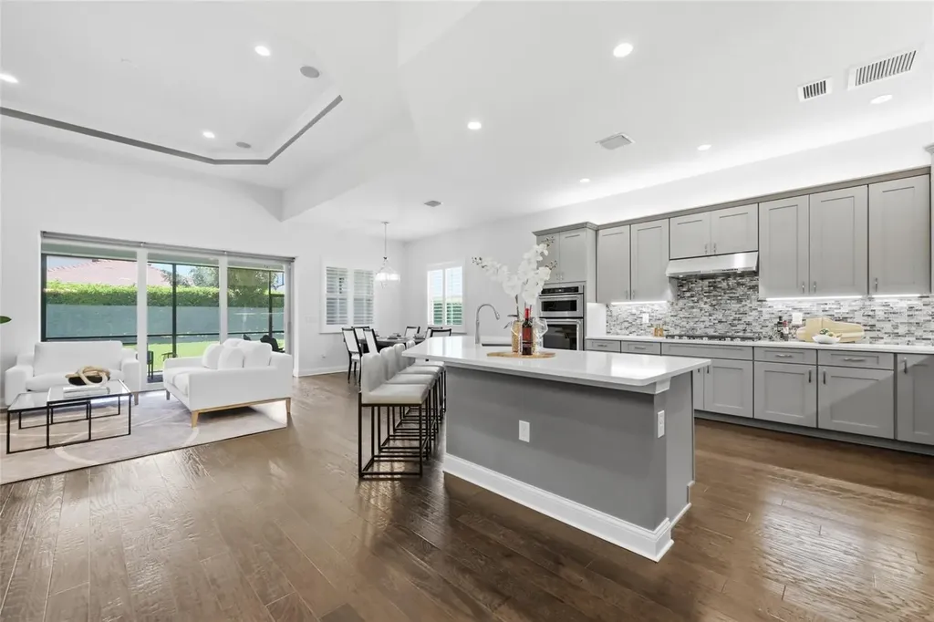 10692 Royal Cypress Way Orlando FL 32836