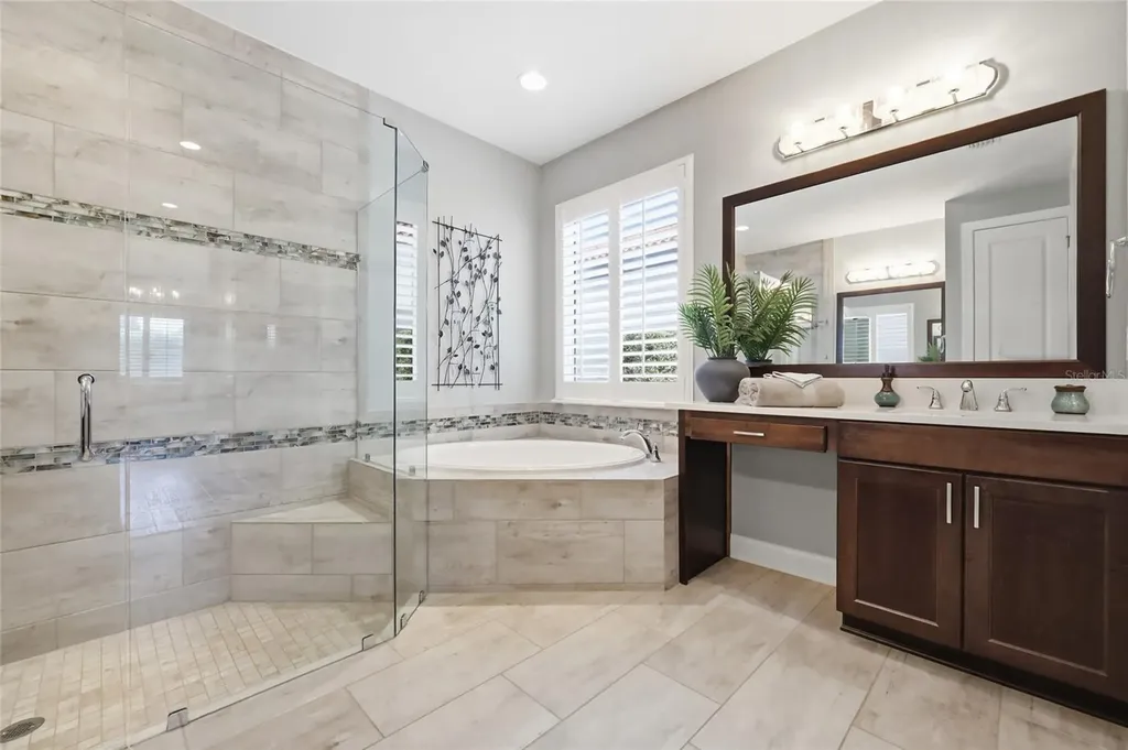 10692 Royal Cypress Way Orlando FL 32836