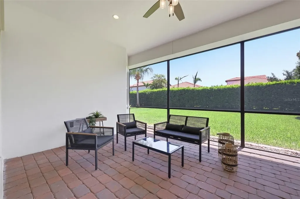 10692 Royal Cypress Way Orlando FL 32836